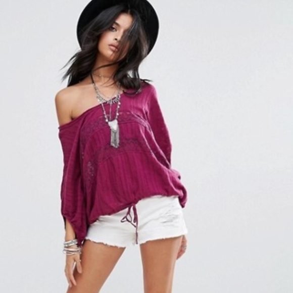 Free People Tops - NWT! FREE PEOPLE LACE KIMONO SLEEVE TOP - SIZE XS